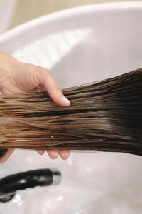 Colourless Hair Colour Remover FAQ - Rinsing